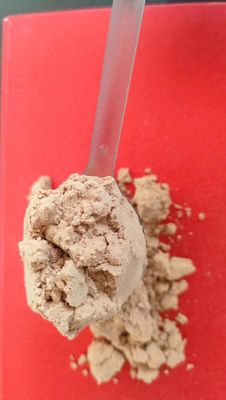 Siero animale essiccato a spruzzo - giallo debole formulato con odore speciale di prodotti sanguigni