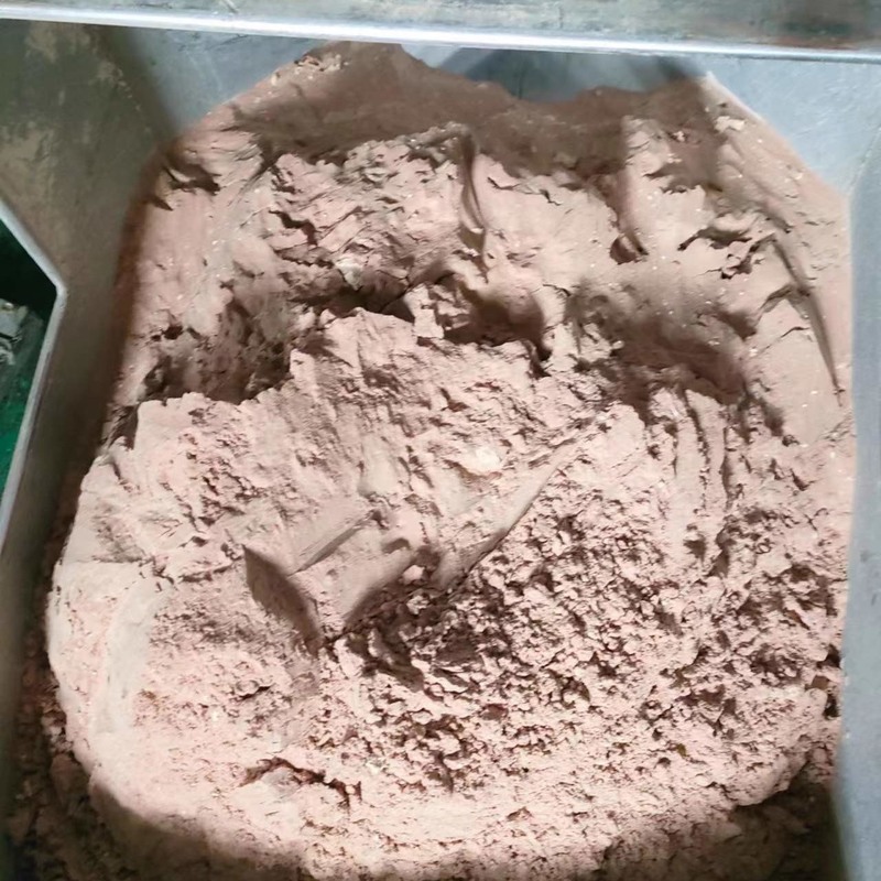 Plasma animale secco giallo sbiadito con livelli di lisina superiori o uguali a 4%, utilizzato nell'alimentazione animale